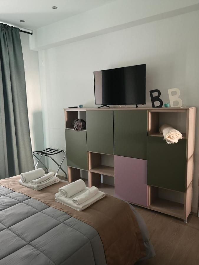 Urban Chic Home Bari Bagian luar foto